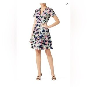 Slate & Willow size 4 faux wrap floral dress. EUC